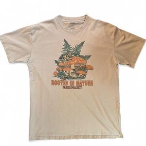 Parks Project Rooted in Nature Ferns Graphic Tee XL Cotton Mushroom Grey Frogs